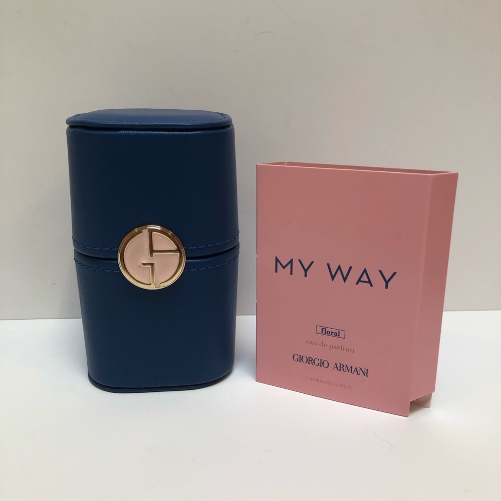 Giorgio Armani Small Box 🌸Beauty Gift with Purchase🌸NWOT
